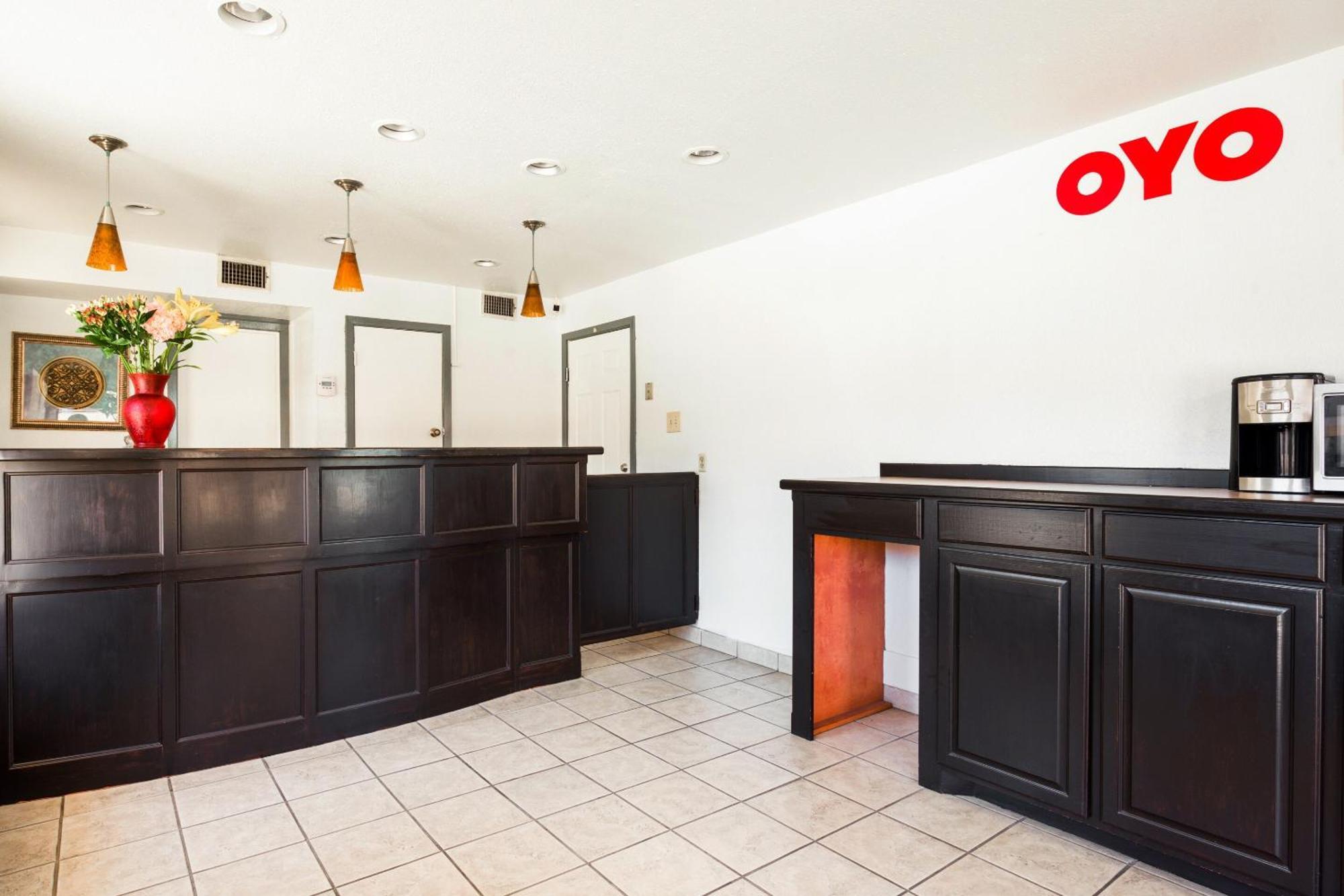 Oyo Hotel Groesbeck Dış mekan fotoğraf