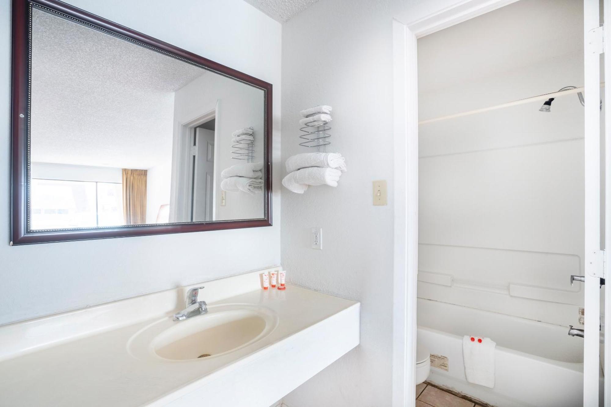 Oyo Hotel Groesbeck Dış mekan fotoğraf