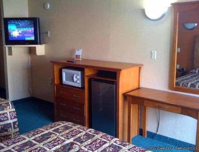 Oyo Hotel Groesbeck Dış mekan fotoğraf